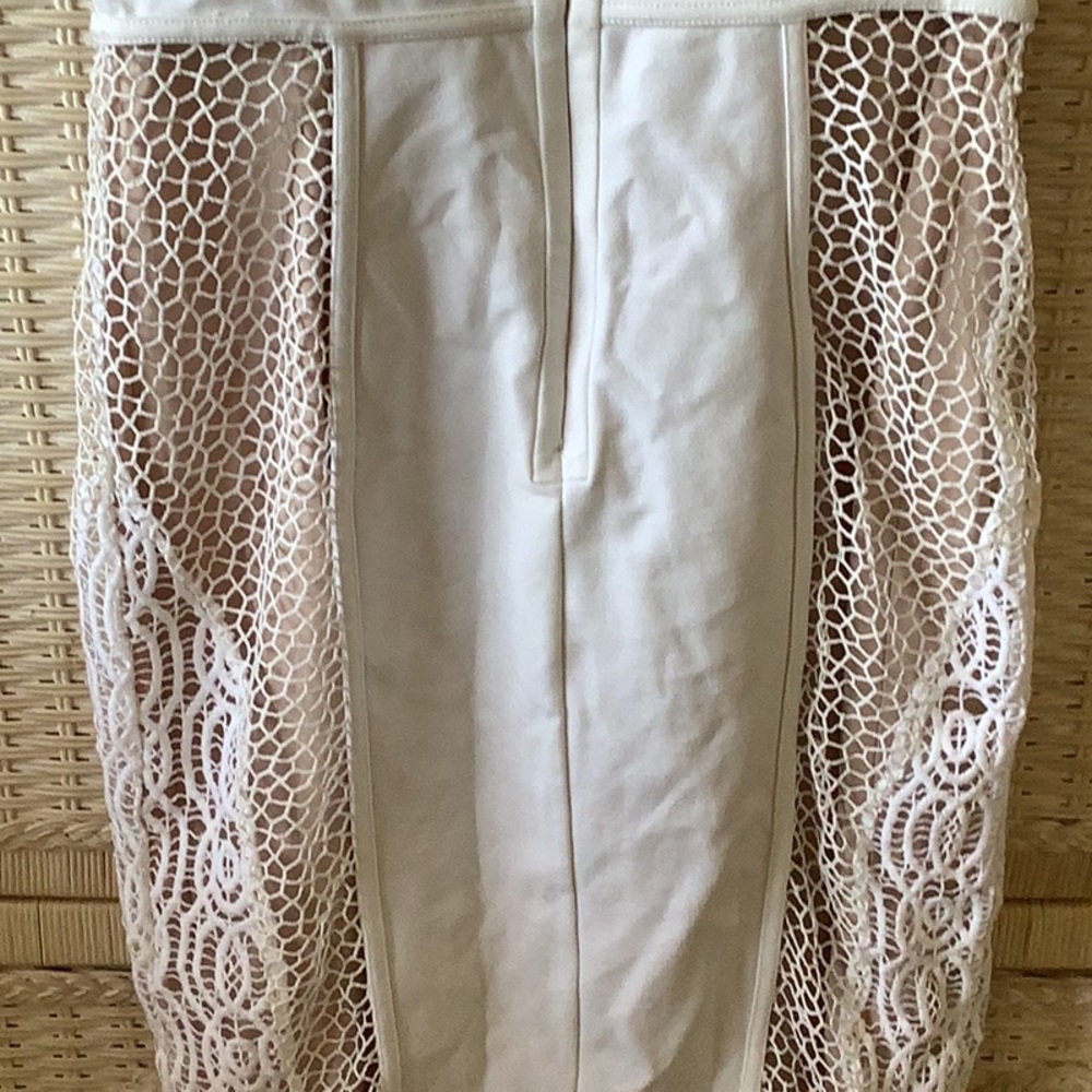 Gorgeous Dress NWT by Anthropologie 🌸🌸🌸💕🌺 - Picture 11 of 14